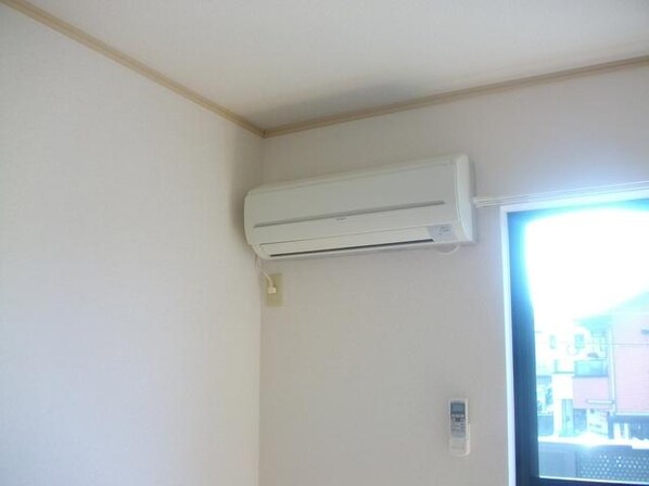 メゾネット・アミの物件内観写真